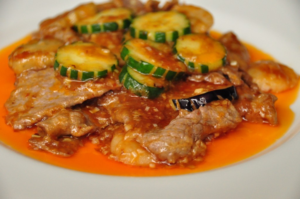 魚香牛肉 （牛肉の香辛料炒め）